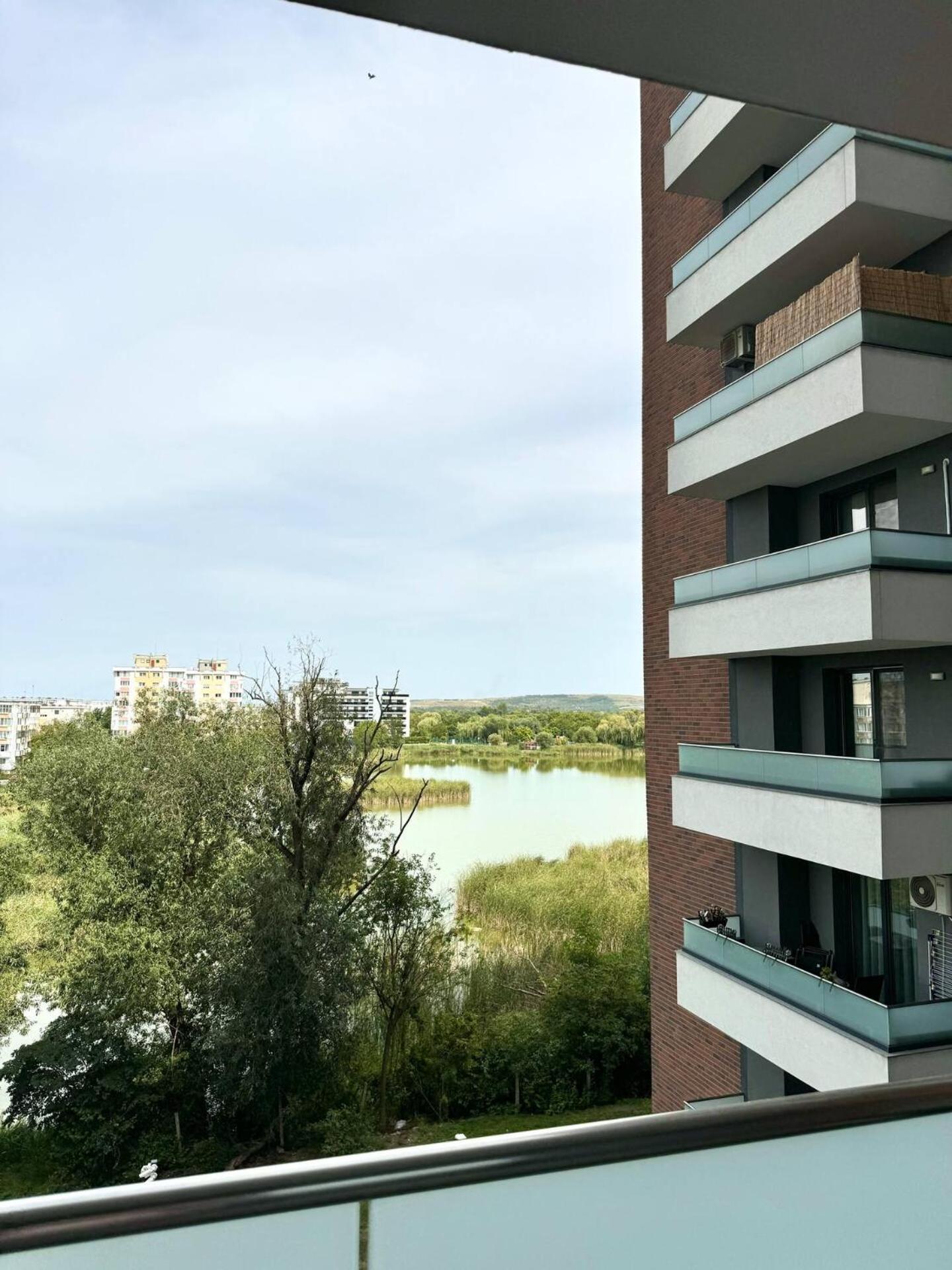 Lake View Luxury Apartament Cluj-Napoca Exterior photo